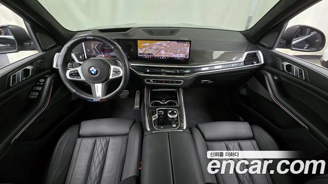 BMW X7 xDrive 40i M Sport 7STR