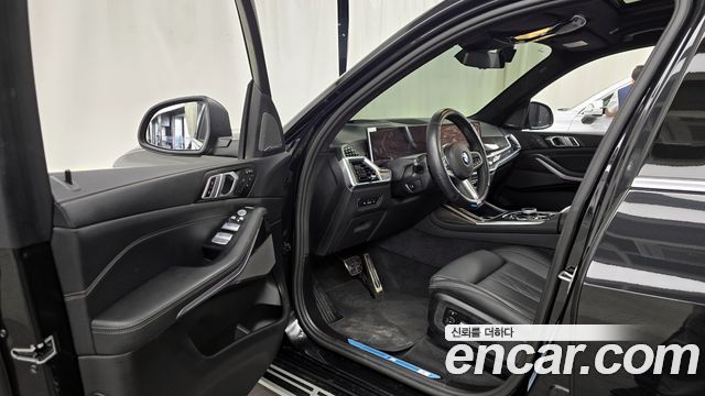 BMW X7 xDrive 40i M Sport 7STR