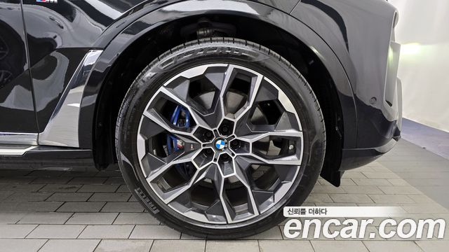 BMW X7 xDrive 40i M Sport 7STR