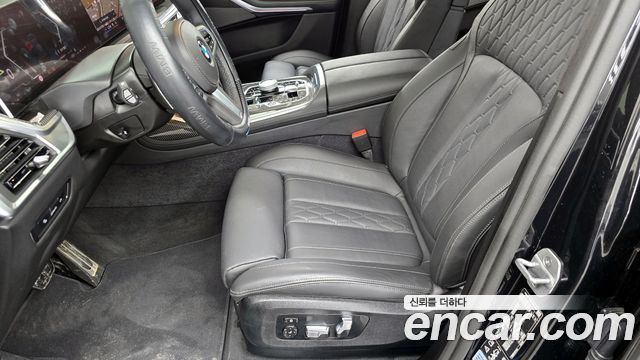 BMW X7 xDrive 40i M Sport 7STR