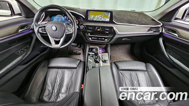 BMW 5-Series 520d xDrive Luxury Plus
