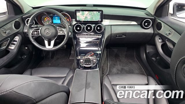 Mercedes-Benz C-Class C200 Avantgarde