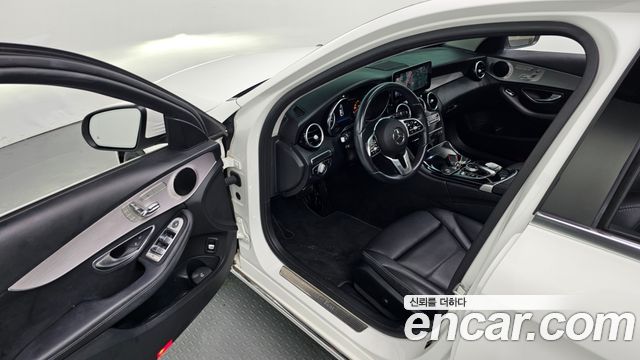 Mercedes-Benz C-Class C200 Avantgarde