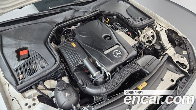 Mercedes-Benz E-Class E300 Avantgarde