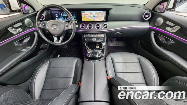 Mercedes-Benz E-Class E300 Avantgarde