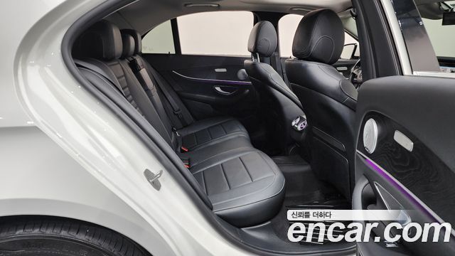 Mercedes-Benz E-Class E300 Avantgarde