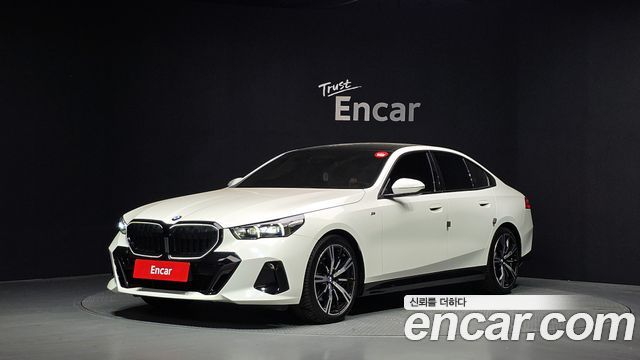 BMW 5-Series 530i xDrive M Sport