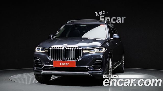 BMW X7 xDrive 30d Design Pure Excellent 6-Seater