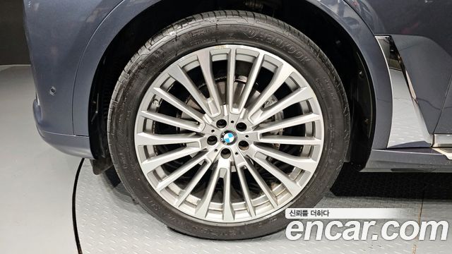 BMW X7 xDrive 30d Design Pure Excellent 6-Seater