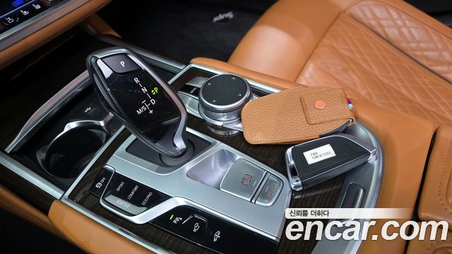 BMW 7-Series 740i Design Pure Excellence
