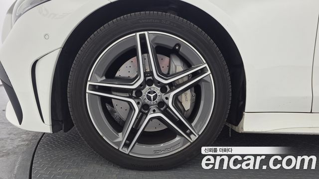Mercedes-Benz CLS-Class CLS300d 4MATIC