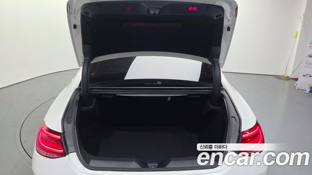 Mercedes-Benz CLS-Class CLS300d 4MATIC