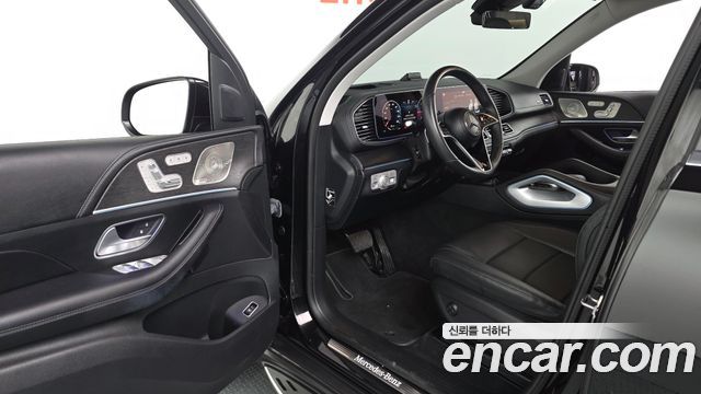 Mercedes-Benz GLE-Class GLE300d 4MATIC