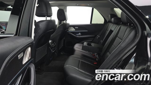 Mercedes-Benz GLE-Class GLE300d 4MATIC