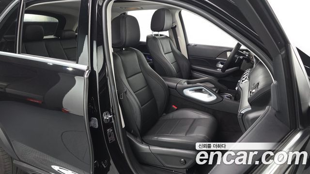 Mercedes-Benz GLE-Class GLE300d 4MATIC