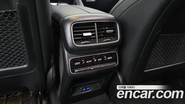 Mercedes-Benz GLE-Class GLE300d 4MATIC