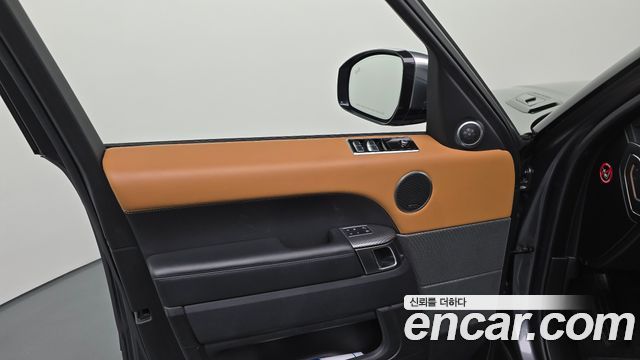 Land Rover Range Rover Sport 3.0 SDV6 HSE Dynamic