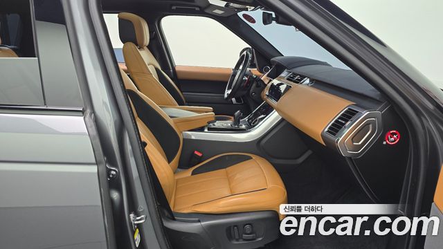 Land Rover Range Rover Sport 3.0 SDV6 HSE Dynamic