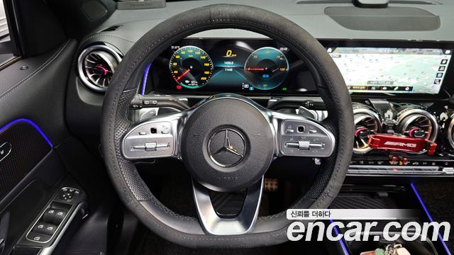 Mercedes-Benz EQB EQB300 4MATIC AMG Line