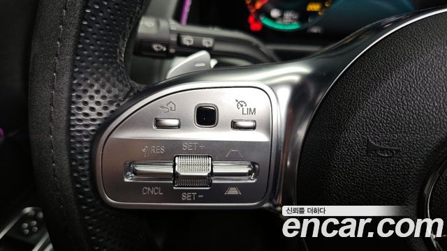 Mercedes-Benz EQB EQB300 4MATIC AMG Line