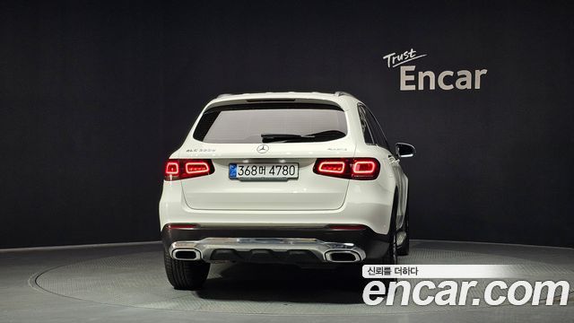 Mercedes-Benz GLC-Class GLC220 d 4MATIC