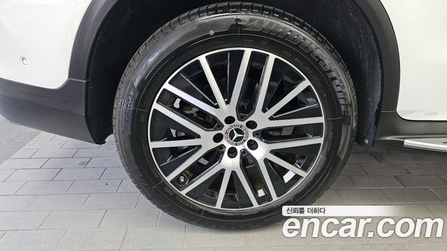 Mercedes-Benz GLC-Class GLC220 d 4MATIC
