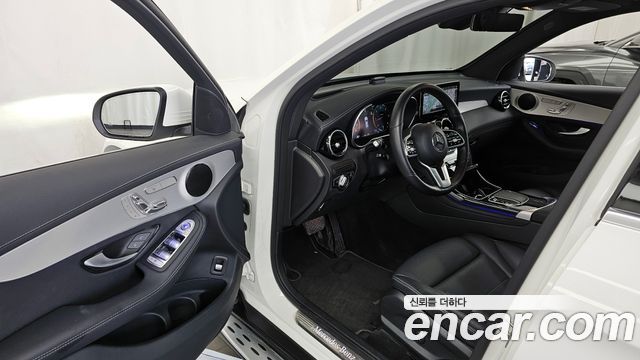 Mercedes-Benz GLC-Class GLC220 d 4MATIC