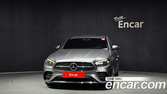 Mercedes-Benz E-Class E220d 4MATIC AMG Line