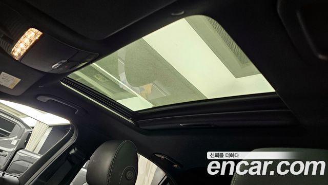 Mercedes-Benz E-Class E220d 4MATIC AMG Line