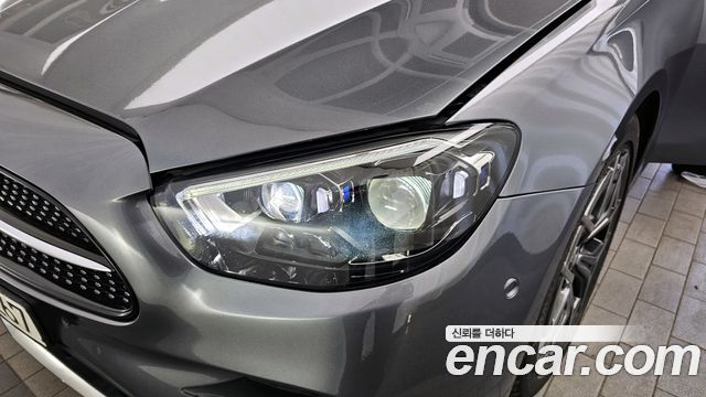 Mercedes-Benz E-Class E220d 4MATIC AMG Line