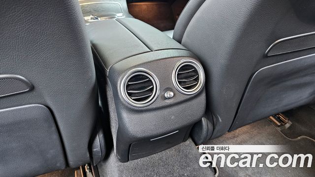 Mercedes-Benz E-Class E220d 4MATIC AMG Line