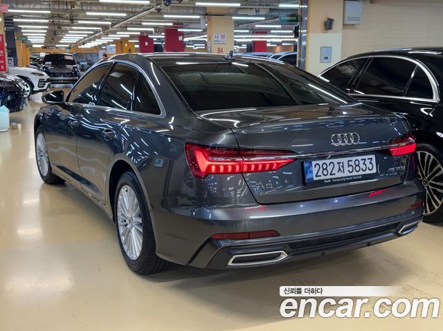 Audi A6 45 TFSI Quattro Premium