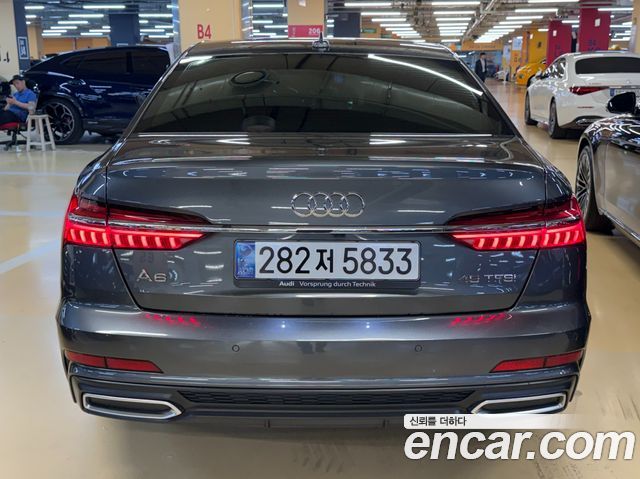 Audi A6 45 TFSI Quattro Premium