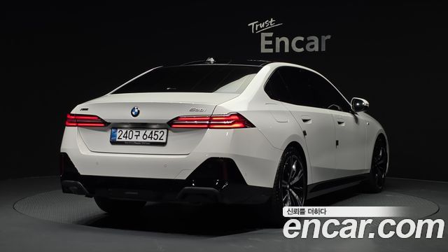 BMW 5-Series 530i xDrive M Sport