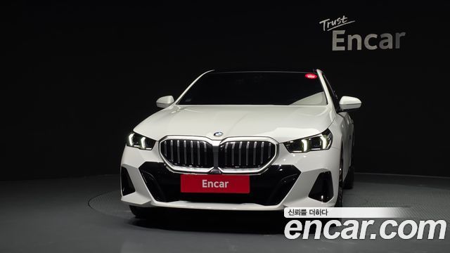 BMW 5-Series 530i xDrive M Sport