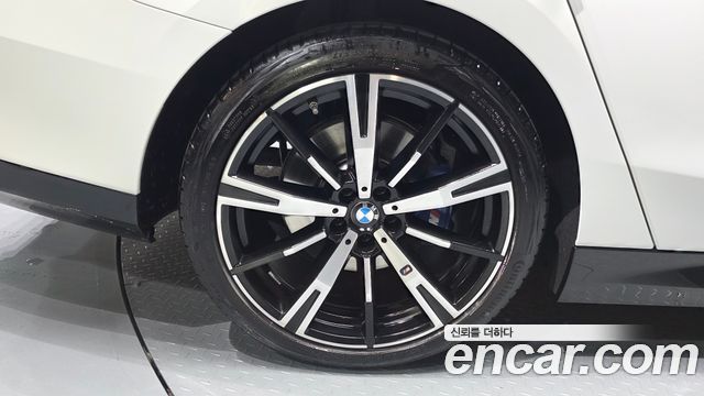 BMW 5-Series 530i xDrive M Sport