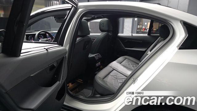 BMW 5-Series 530i xDrive M Sport