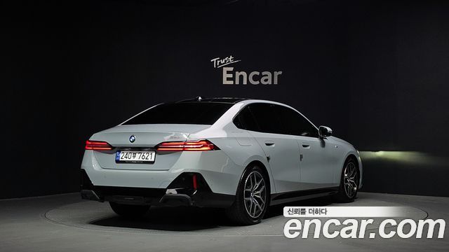 BMW 5-Series 520i M Sport