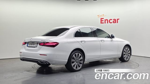 Mercedes-Benz E-Class E350 4MATIC Exclusive
