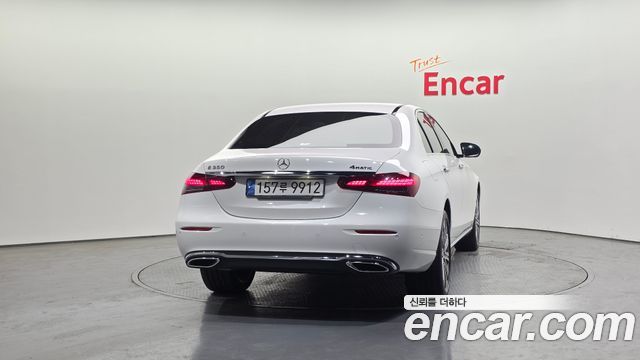 Mercedes-Benz E-Class E350 4MATIC Exclusive