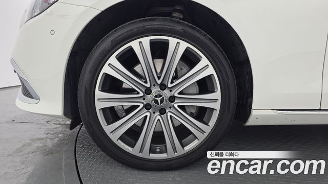 Mercedes-Benz E-Class E350 4MATIC Exclusive
