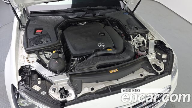 Mercedes-Benz E-Class E350 4MATIC Exclusive
