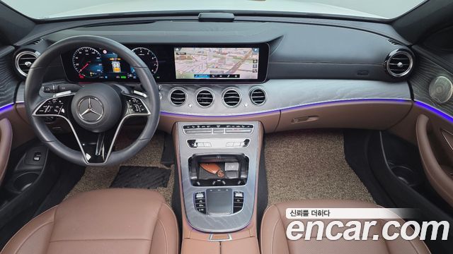 Mercedes-Benz E-Class E350 4MATIC Exclusive