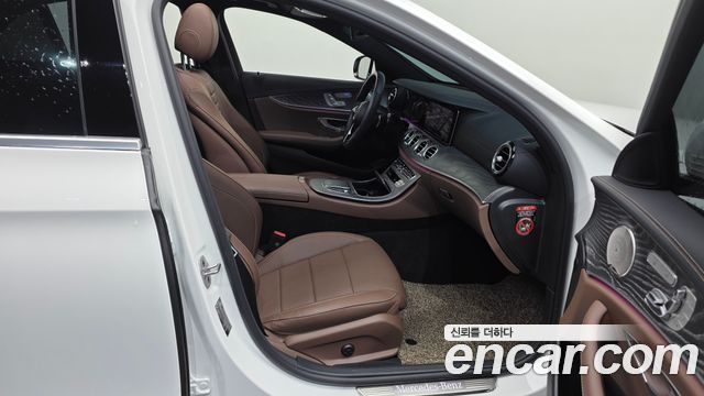 Mercedes-Benz E-Class E350 4MATIC Exclusive
