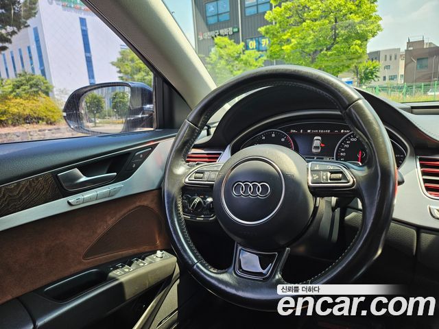 Audi A8 65 TFSI Quattro