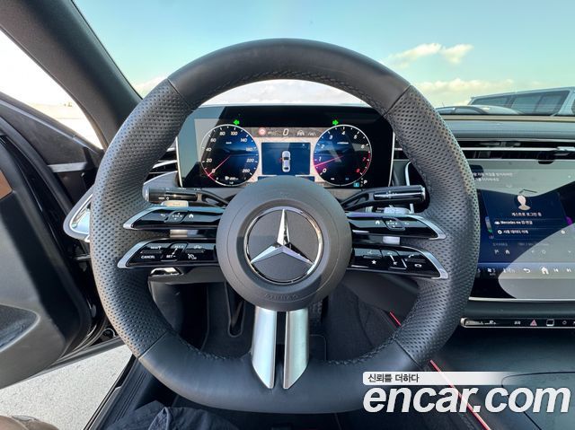 Mercedes-Benz E-Class E200 AMG Line