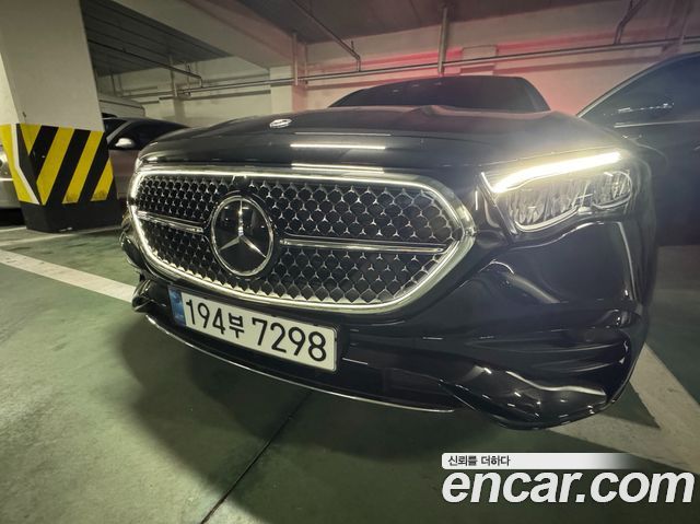 Mercedes-Benz E-Class E200 AMG Line