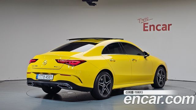 Mercedes-Benz CLA-Class CLA250 4MATIC