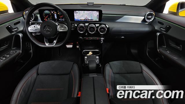 Mercedes-Benz CLA-Class CLA250 4MATIC