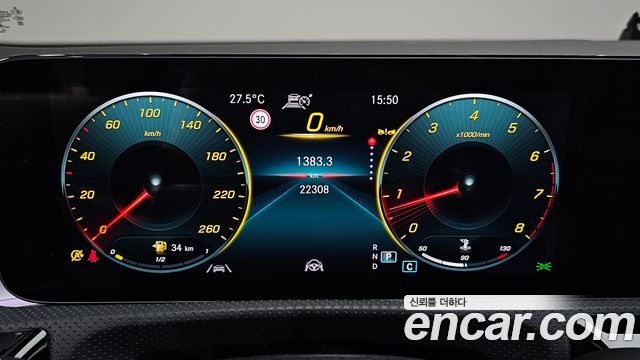 Mercedes-Benz CLA-Class CLA250 4MATIC